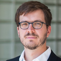 Dr-Steffen-Karalus_200x200-1